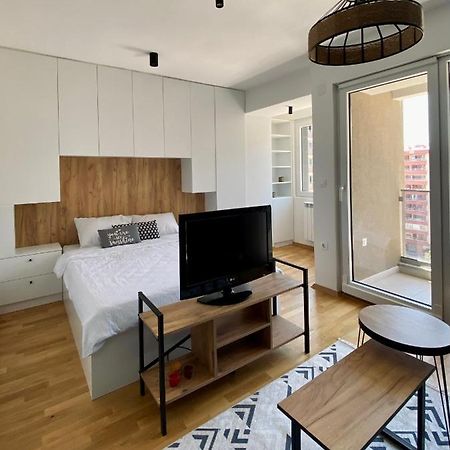 Sunshine Apartment スコピエ エクステリア 写真