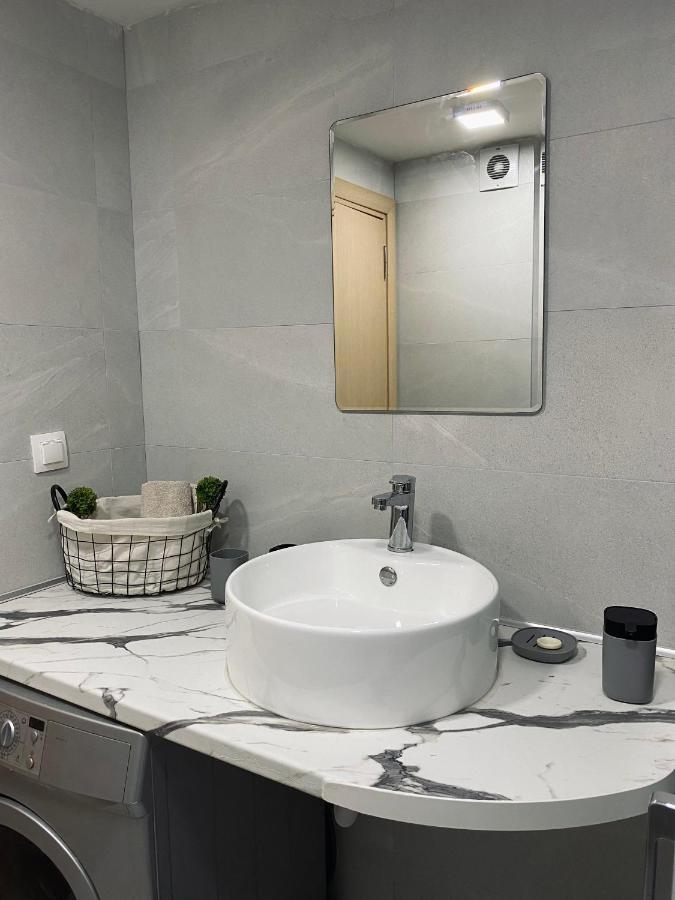Sunshine Apartment スコピエ エクステリア 写真
